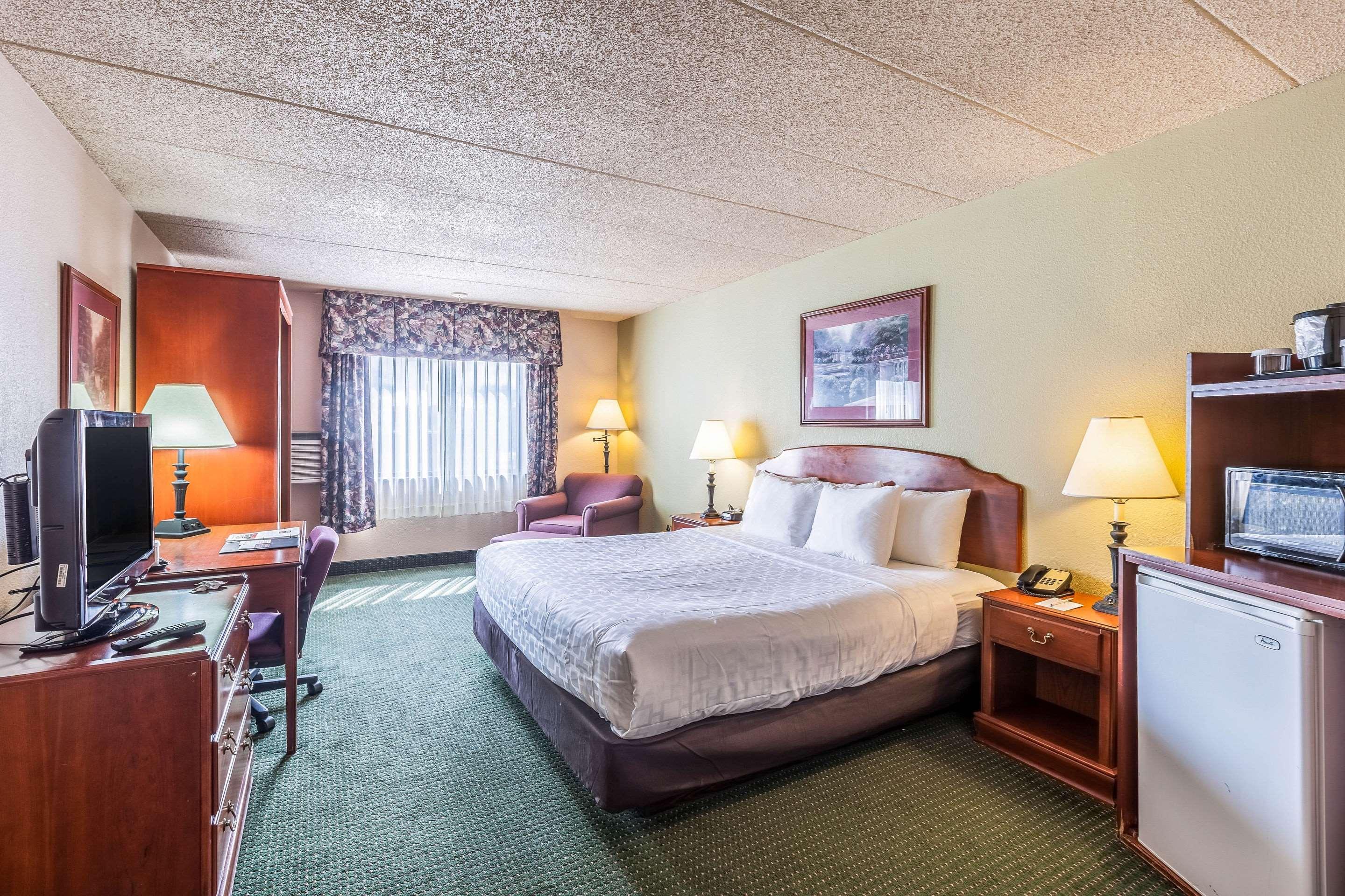 Americinn & Suites By Wyndham Baraboo Event Center Kültér fotó