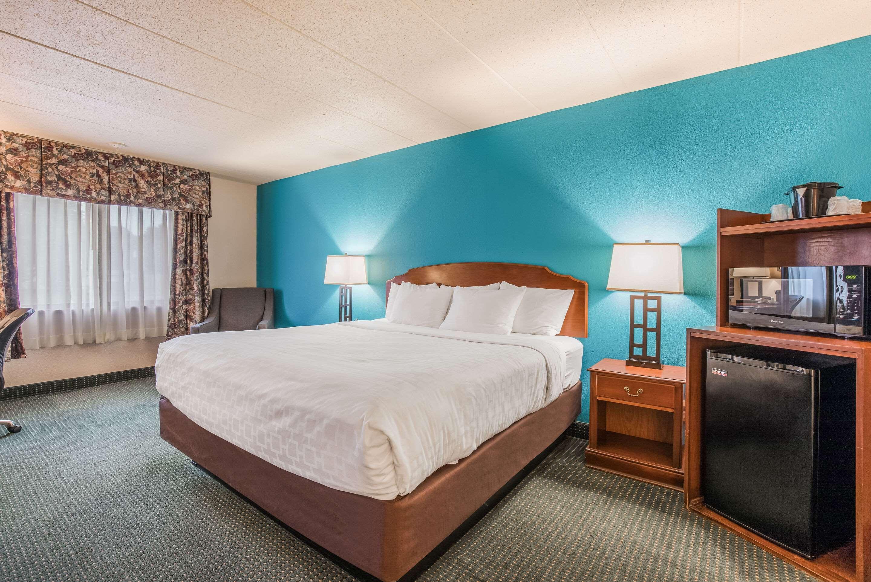 Americinn & Suites By Wyndham Baraboo Event Center Kültér fotó