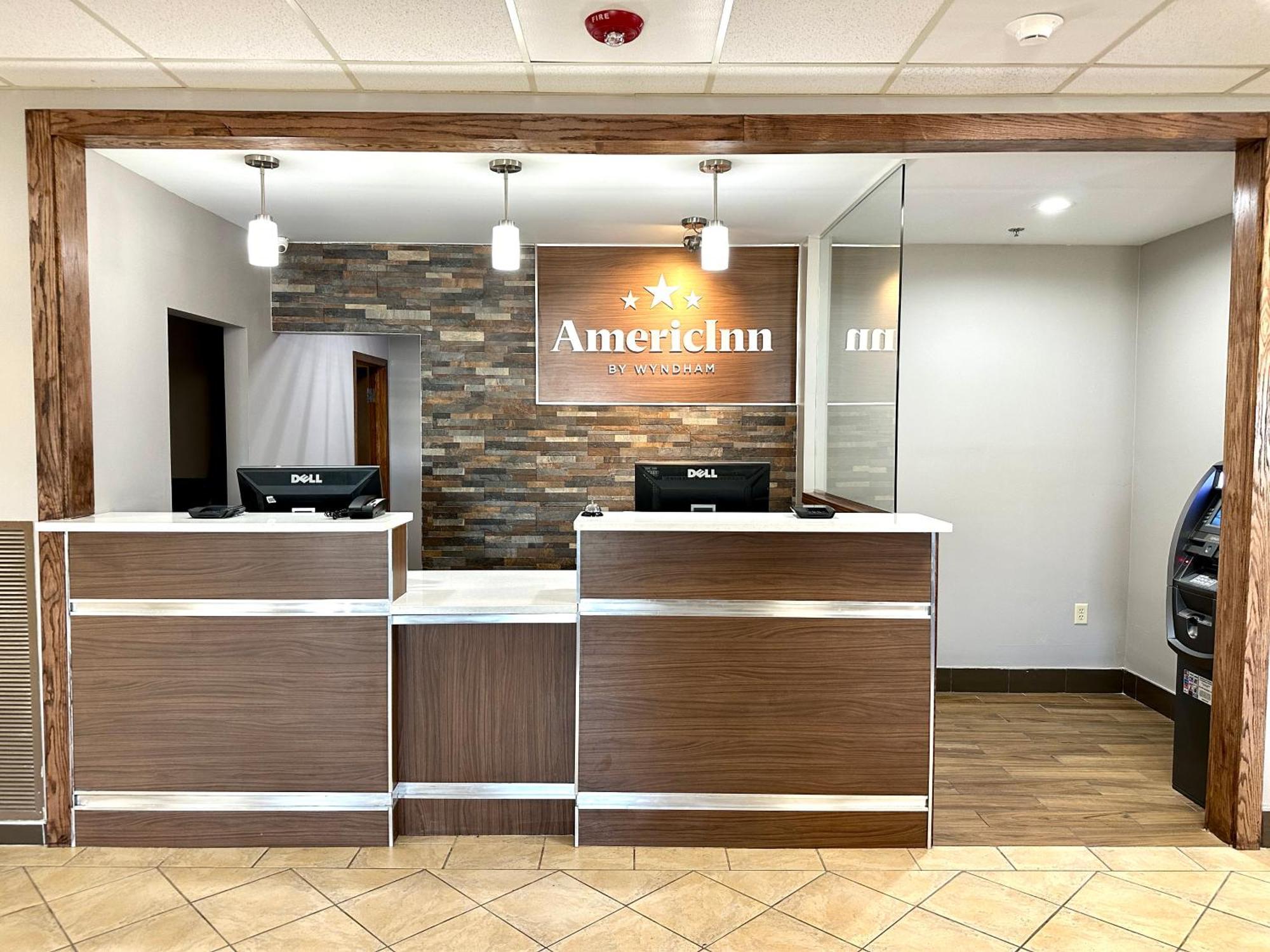 Americinn & Suites By Wyndham Baraboo Event Center Kültér fotó