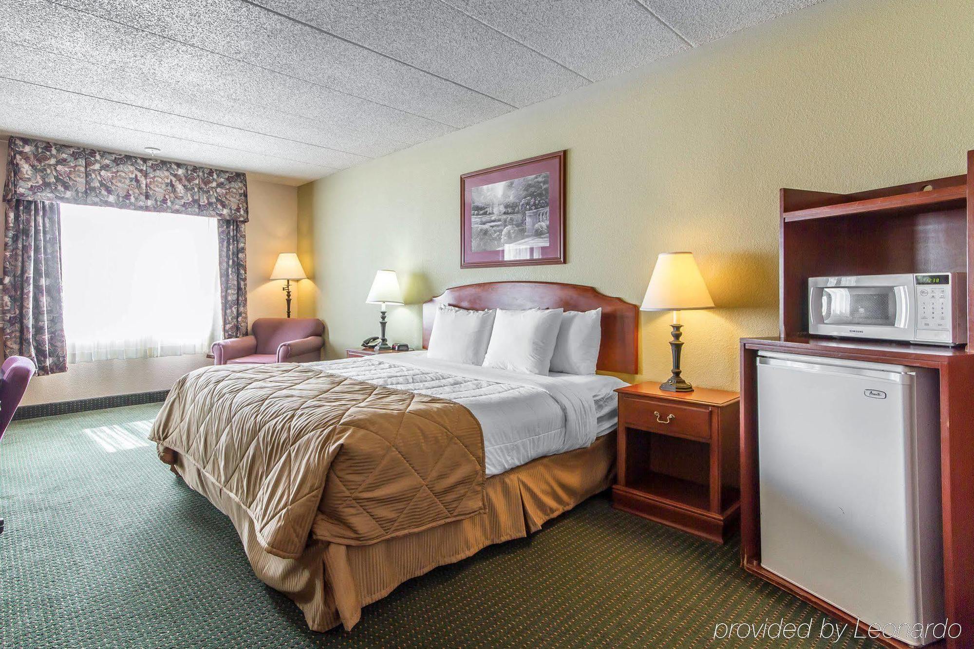 Americinn & Suites By Wyndham Baraboo Event Center Kültér fotó