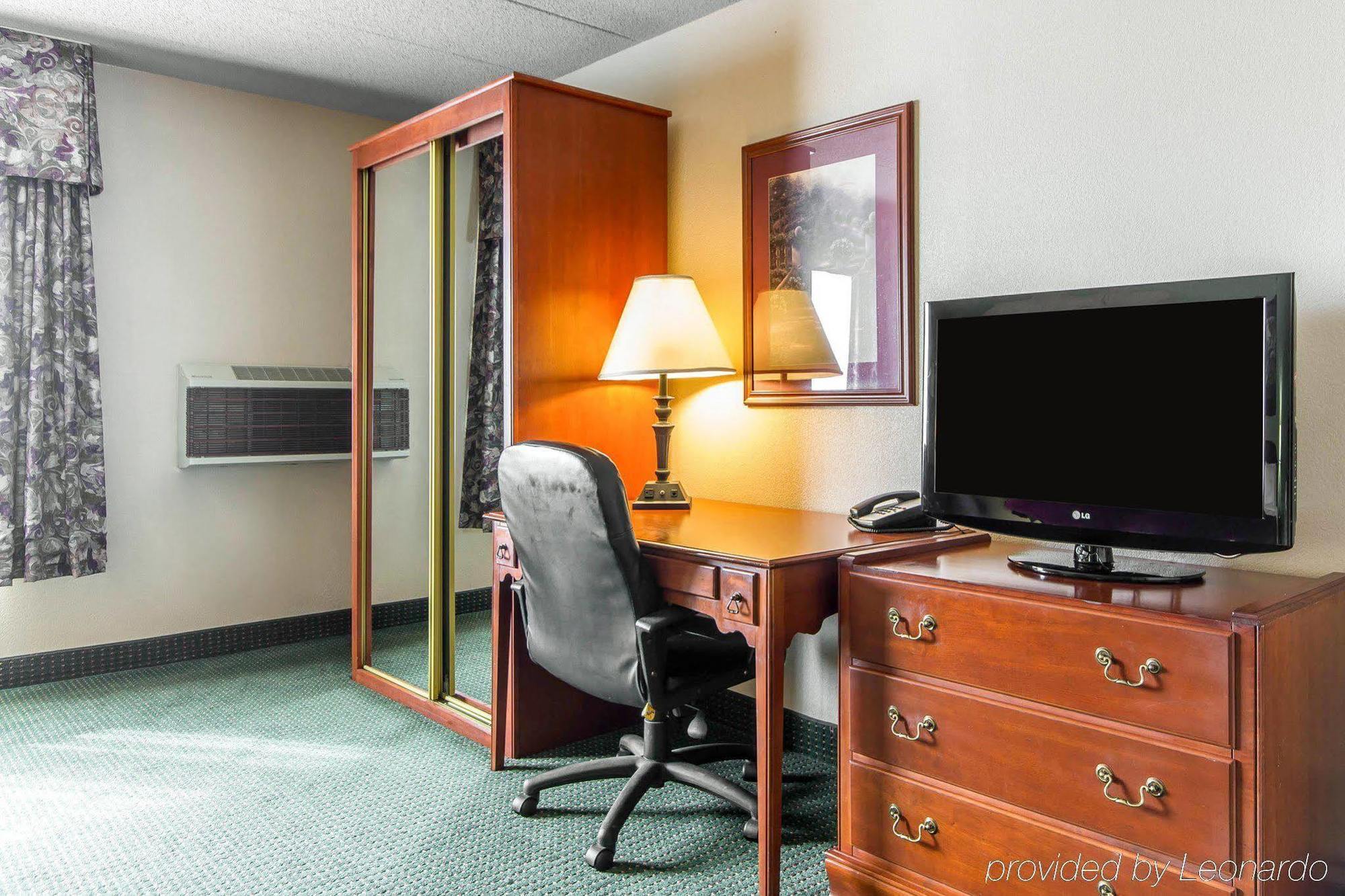Americinn & Suites By Wyndham Baraboo Event Center Kültér fotó